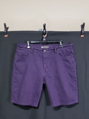 Women's Purple Levi's 505 Straight Leg Cut-Off Denim Shorts.  Size: 16M